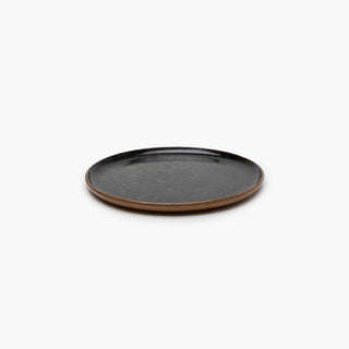Black ceramic plate 