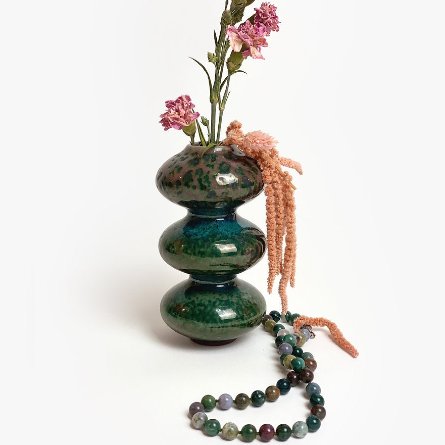 elysian collective Wave Form Flower Vase, Green color, by designer Forma Rosa