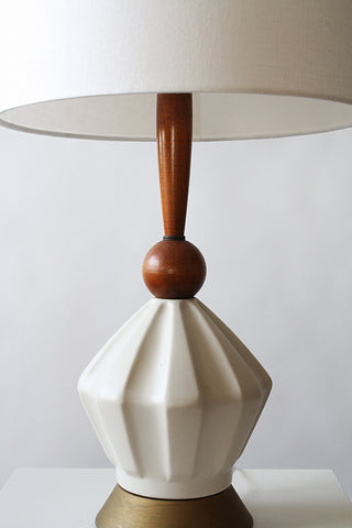 Vintage Mid-Century modern table lamp